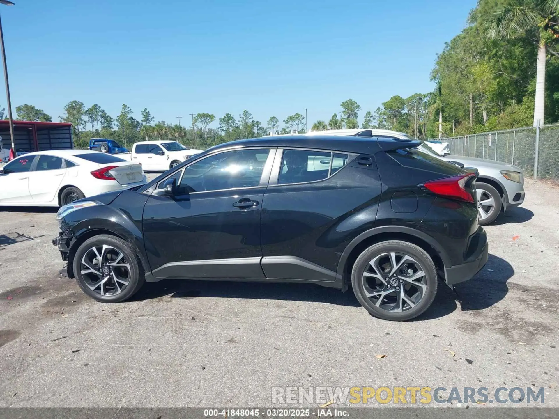 14 Photograph of a damaged car NMTKHMBX7MR126165 TOYOTA C-HR 2021