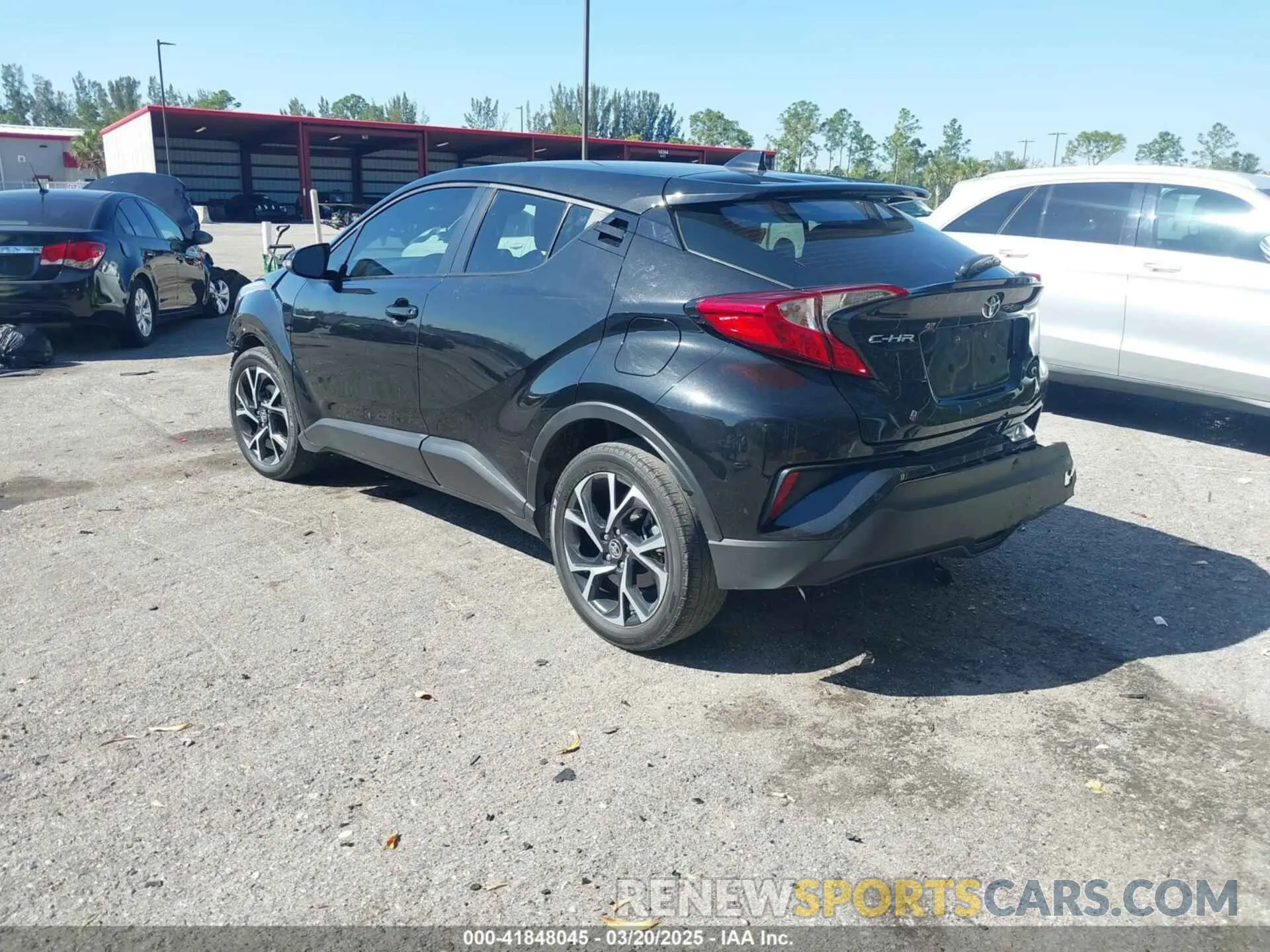 3 Photograph of a damaged car NMTKHMBX7MR126165 TOYOTA C-HR 2021