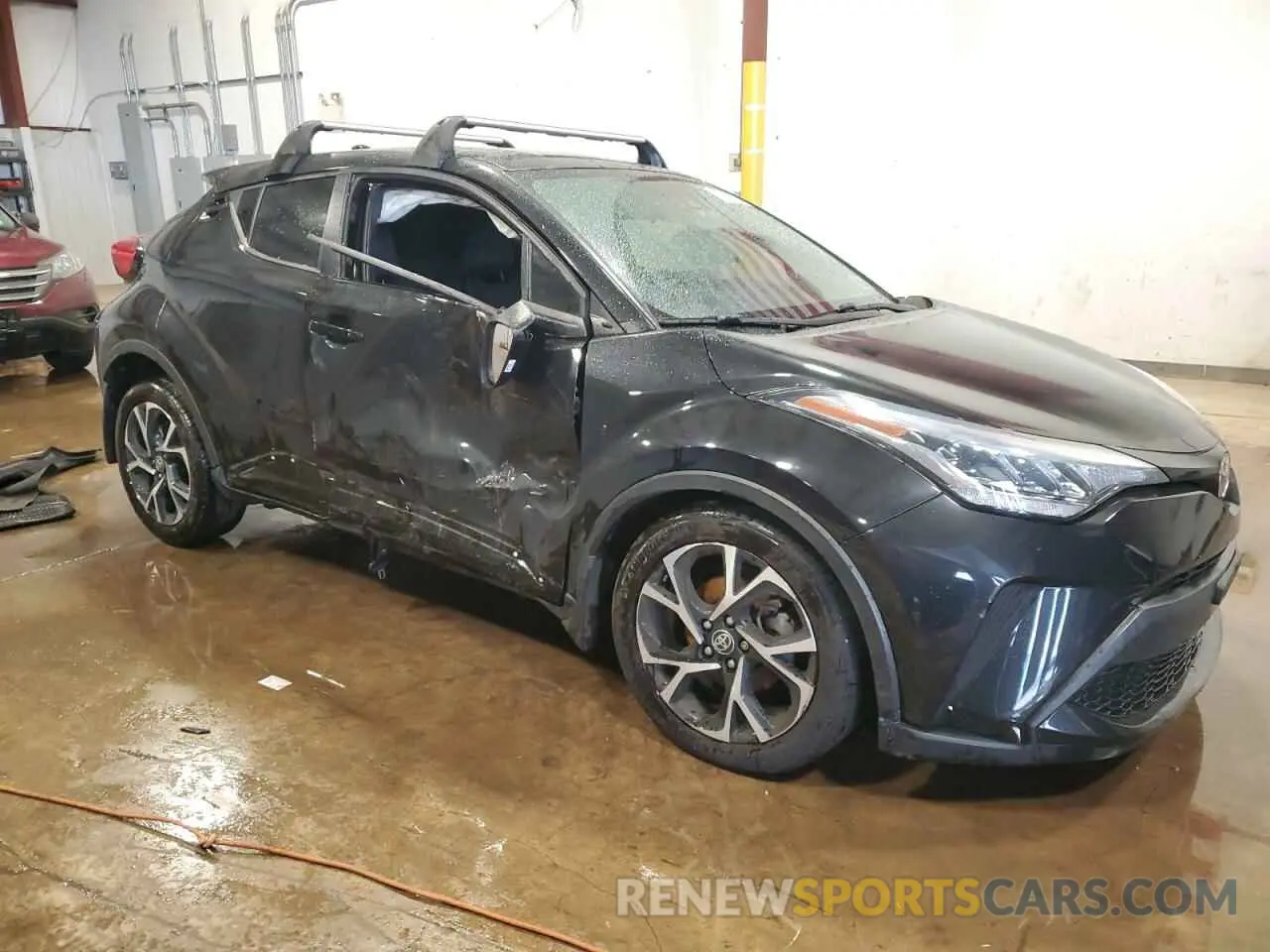4 Photograph of a damaged car NMTKHMBX8MR122450 TOYOTA C-HR 2021