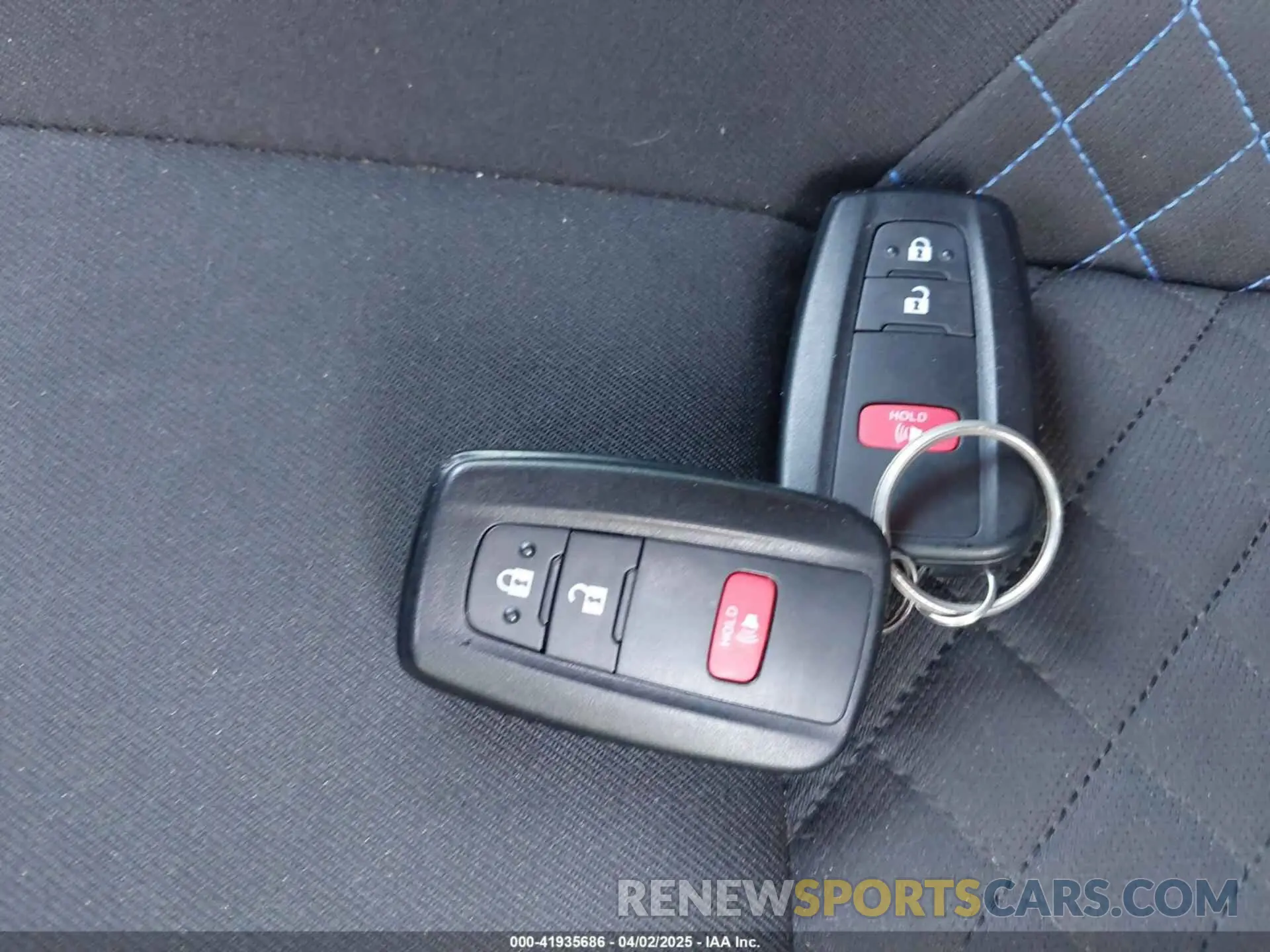 11 Photograph of a damaged car NMTKHMBX8MR129267 TOYOTA C-HR 2021
