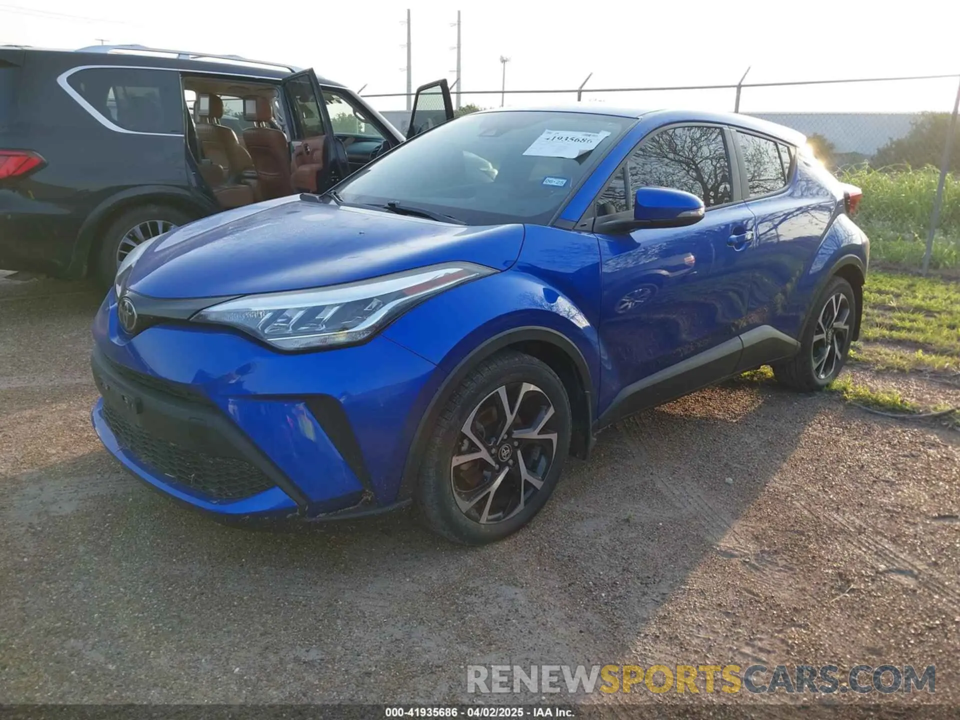 2 Photograph of a damaged car NMTKHMBX8MR129267 TOYOTA C-HR 2021