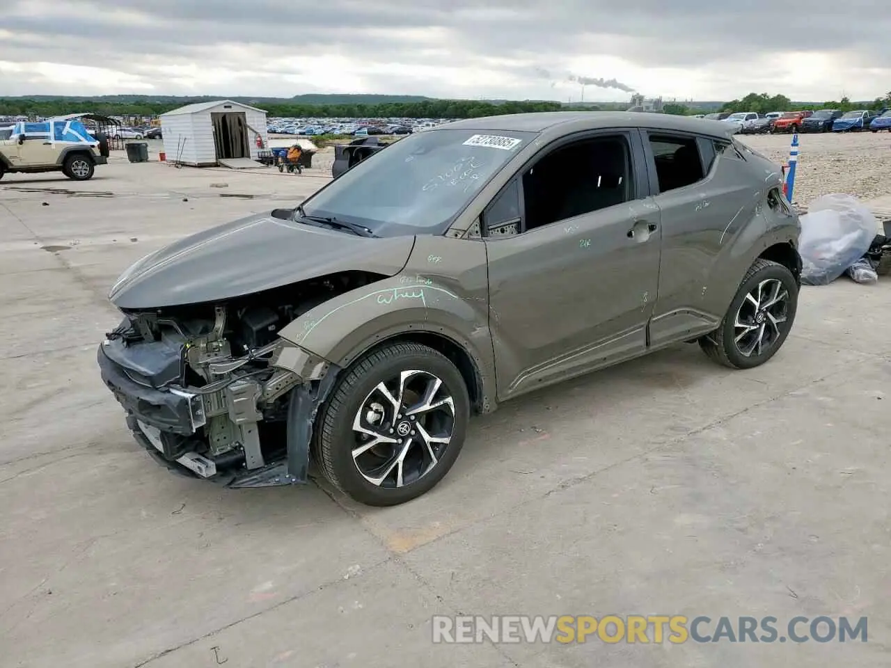 1 Photograph of a damaged car NMTKHMBX8MR138597 TOYOTA C-HR 2021