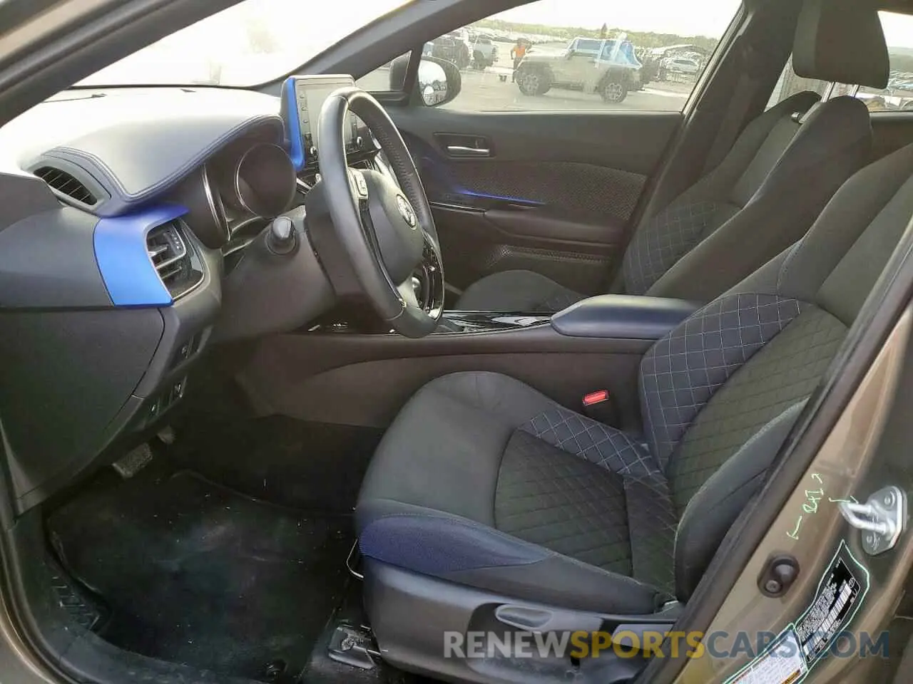 7 Photograph of a damaged car NMTKHMBX8MR138597 TOYOTA C-HR 2021
