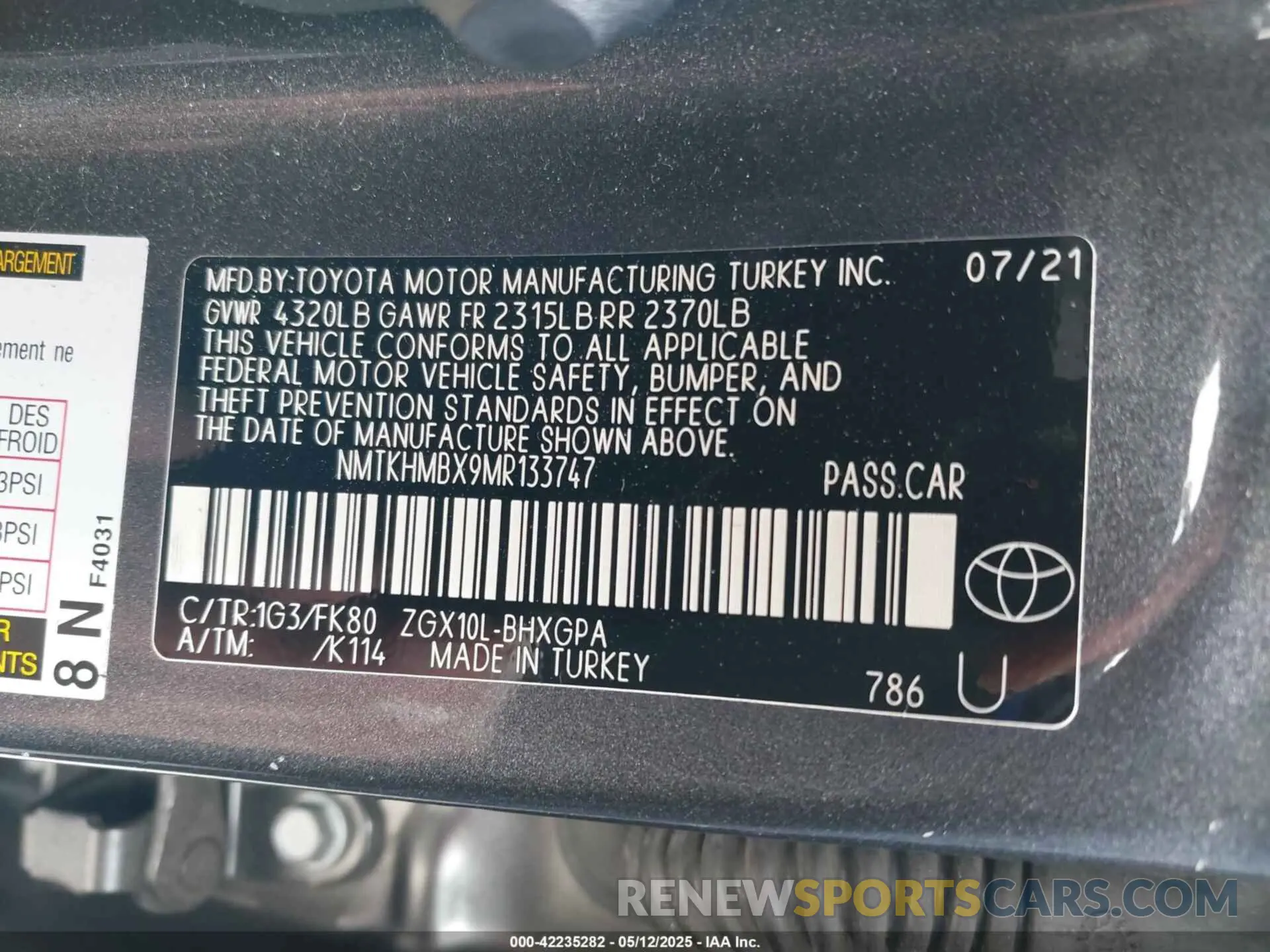 9 Фотография поврежденного автомобиля NMTKHMBX9MR133747 TOYOTA C-HR 2021