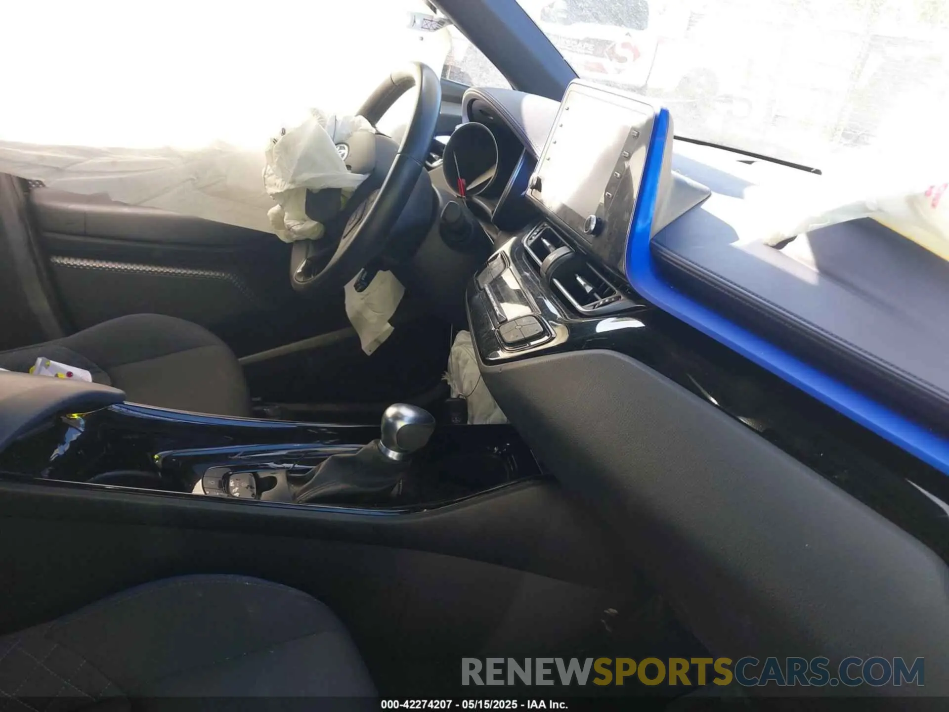 5 Photograph of a damaged car NMTKHMBX9MR134011 TOYOTA C-HR 2021
