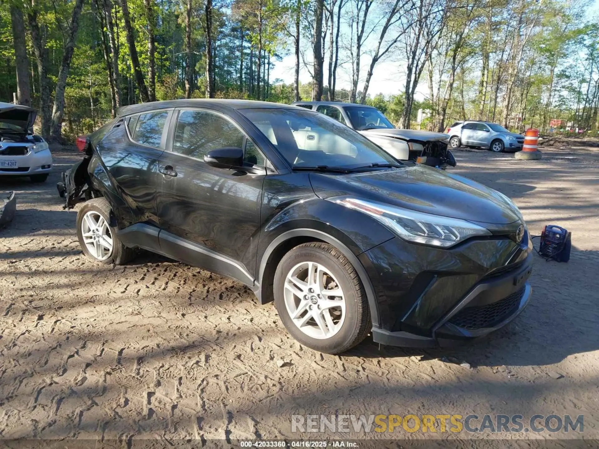1 Photograph of a damaged car NMTKHMBXXMR118965 TOYOTA C-HR 2021