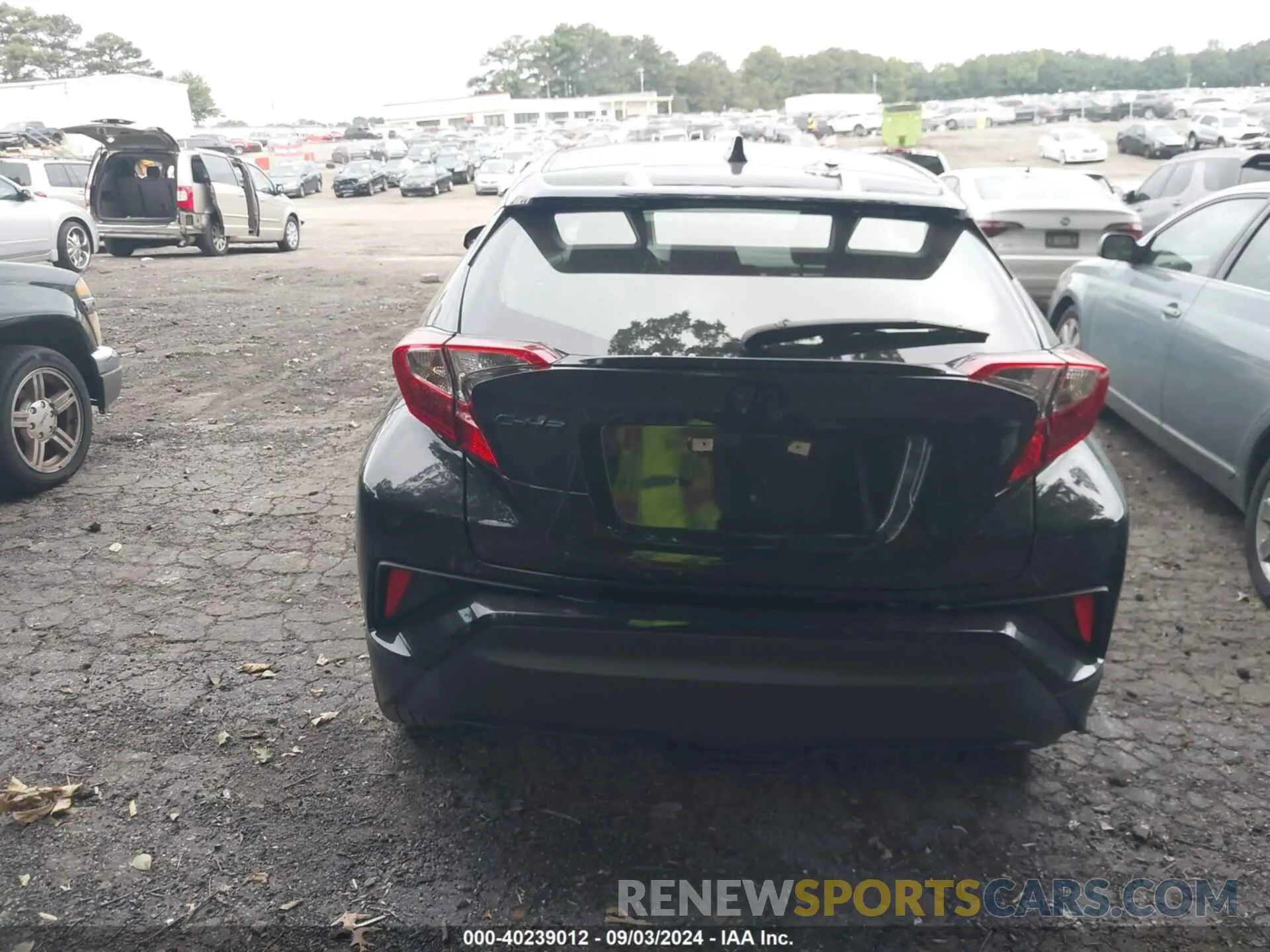16 Photograph of a damaged car JTNKHMBX4N1130458 TOYOTA C-HR 2022