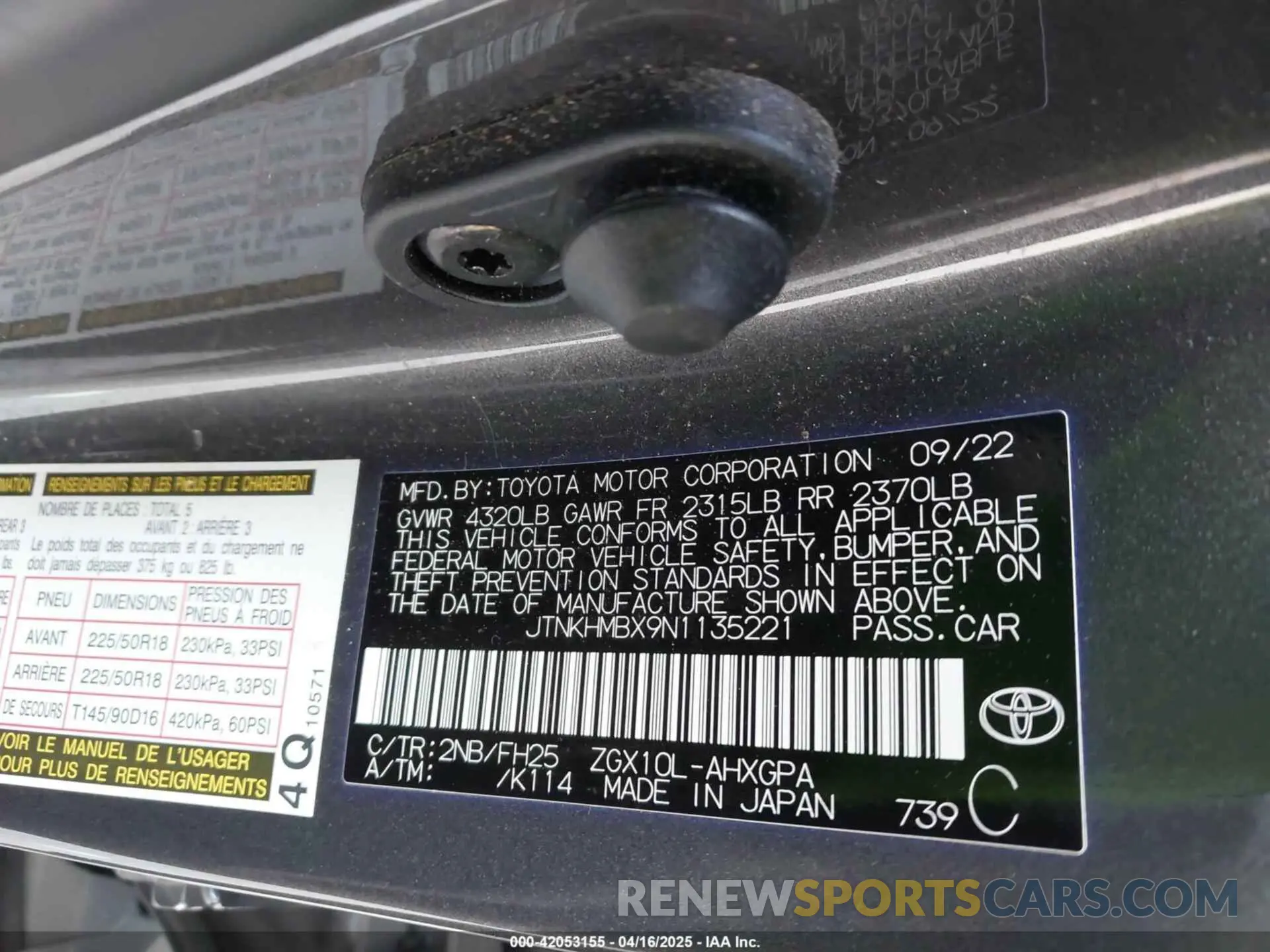 9 Photograph of a damaged car JTNKHMBX9N1135221 TOYOTA C-HR 2022