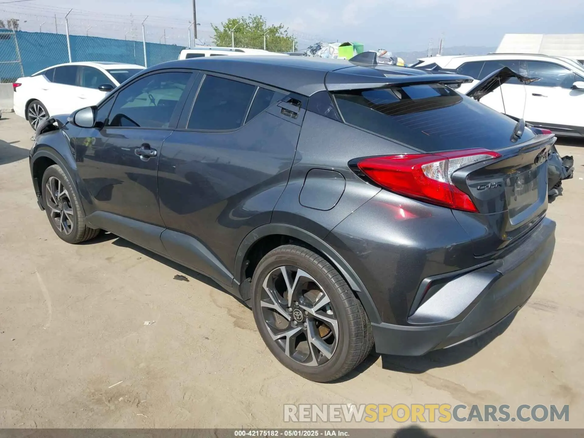 3 Photograph of a damaged car NMTKHMBX1NR144937 TOYOTA C-HR 2022