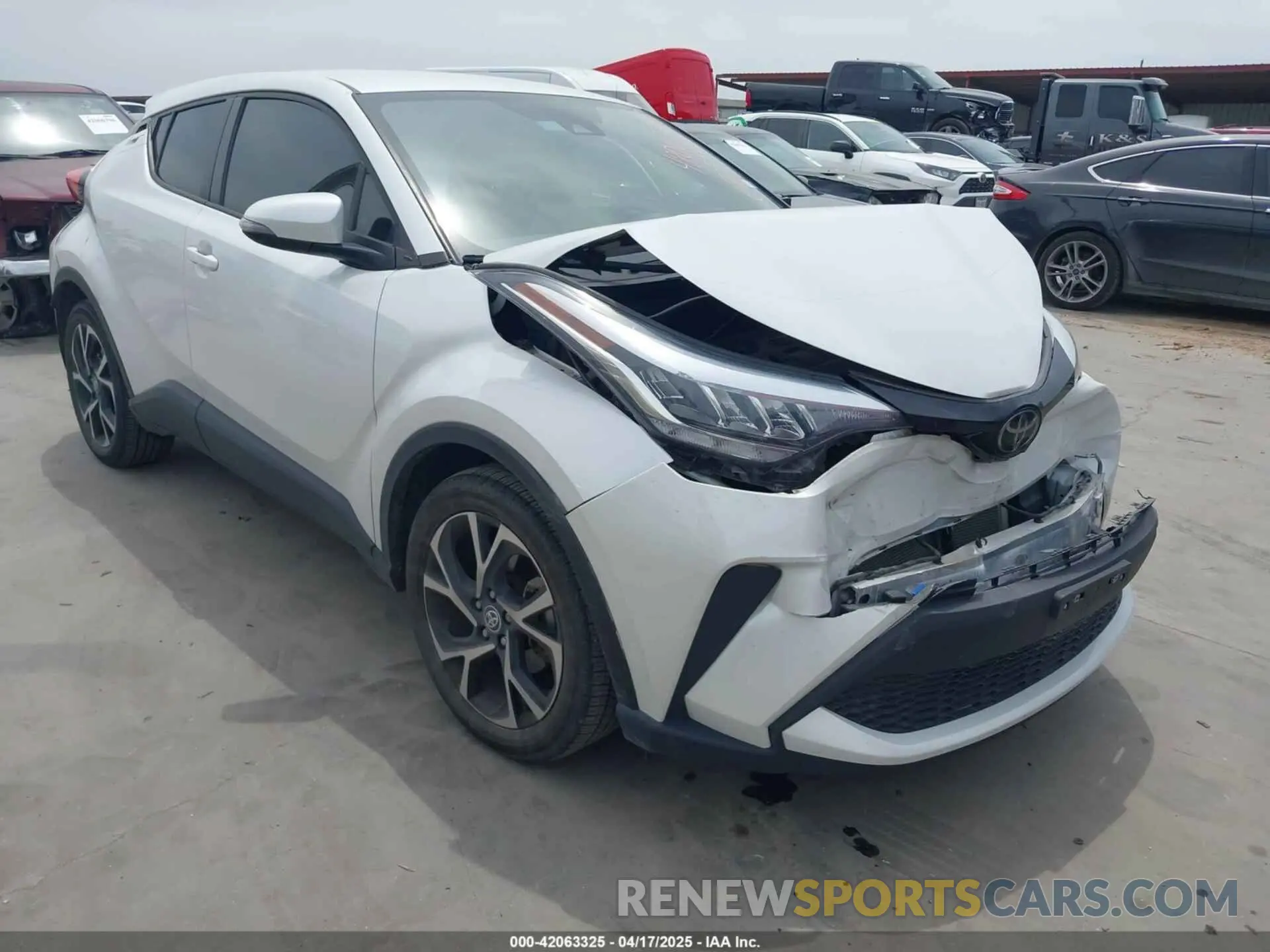 1 Photograph of a damaged car NMTKHMBX2NR144638 TOYOTA C-HR 2022