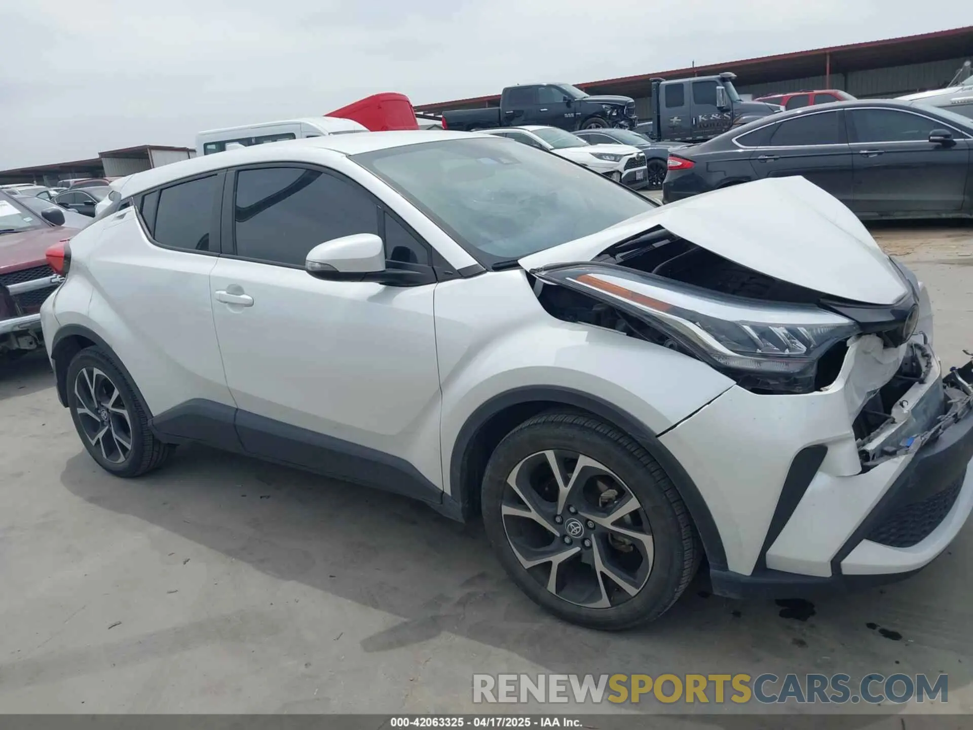 13 Photograph of a damaged car NMTKHMBX2NR144638 TOYOTA C-HR 2022