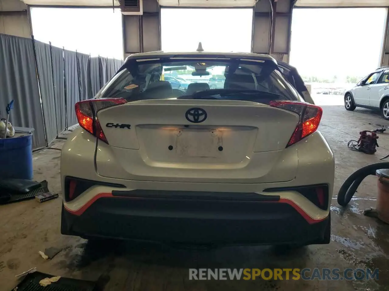 6 Фотография поврежденного автомобиля NMTKHMBX3NR146382 TOYOTA C-HR 2022