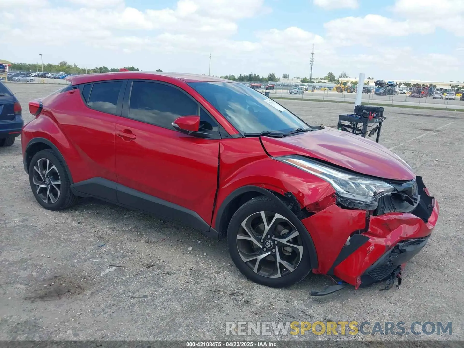 1 Photograph of a damaged car NMTKHMBX4NR141627 TOYOTA C-HR 2022