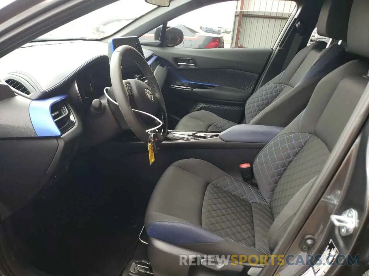 7 Фотография поврежденного автомобиля NMTKHMBX5NR143600 TOYOTA C-HR 2022