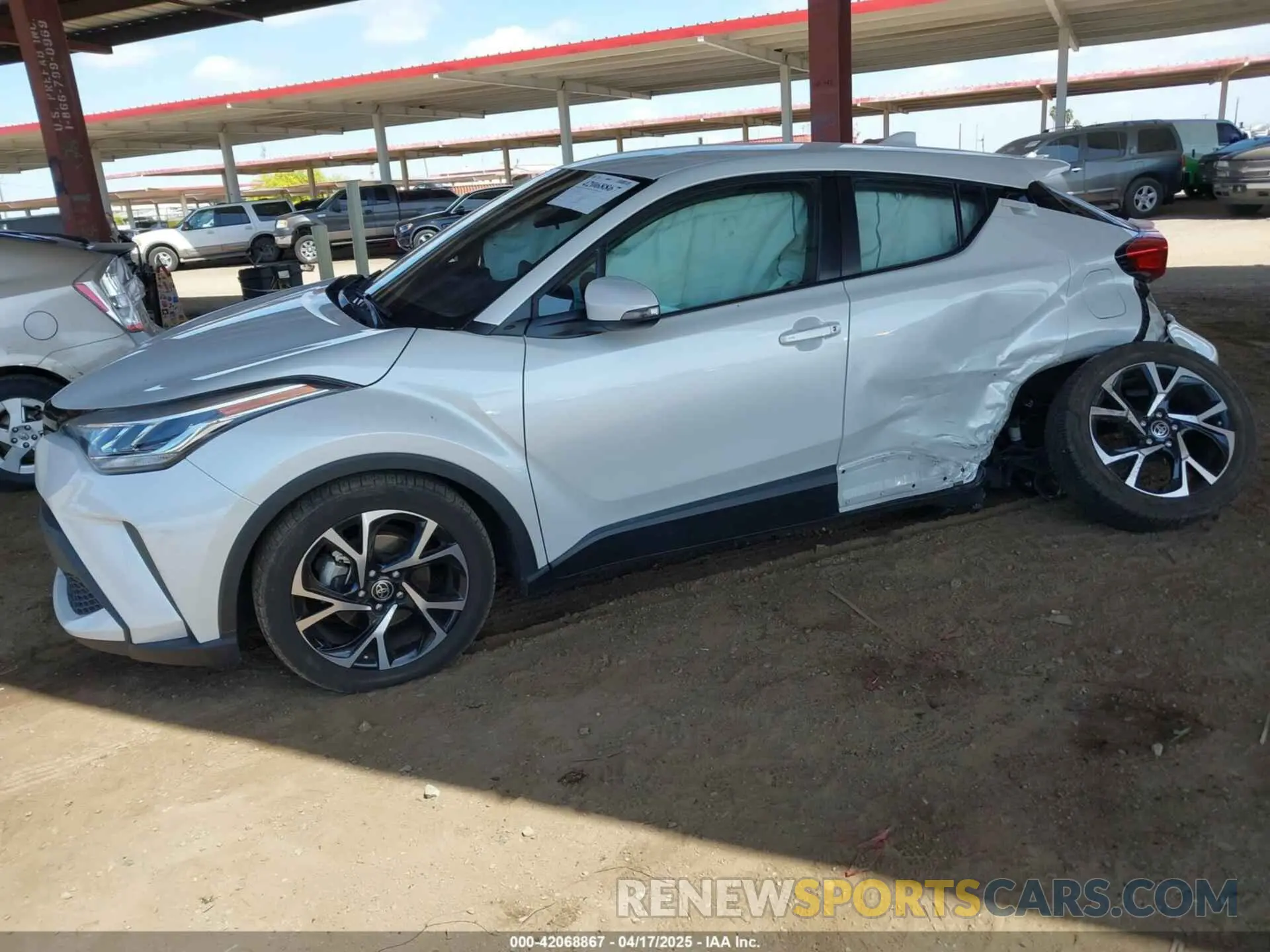 2 Photograph of a damaged car NMTKHMBX5NR147226 TOYOTA C-HR 2022