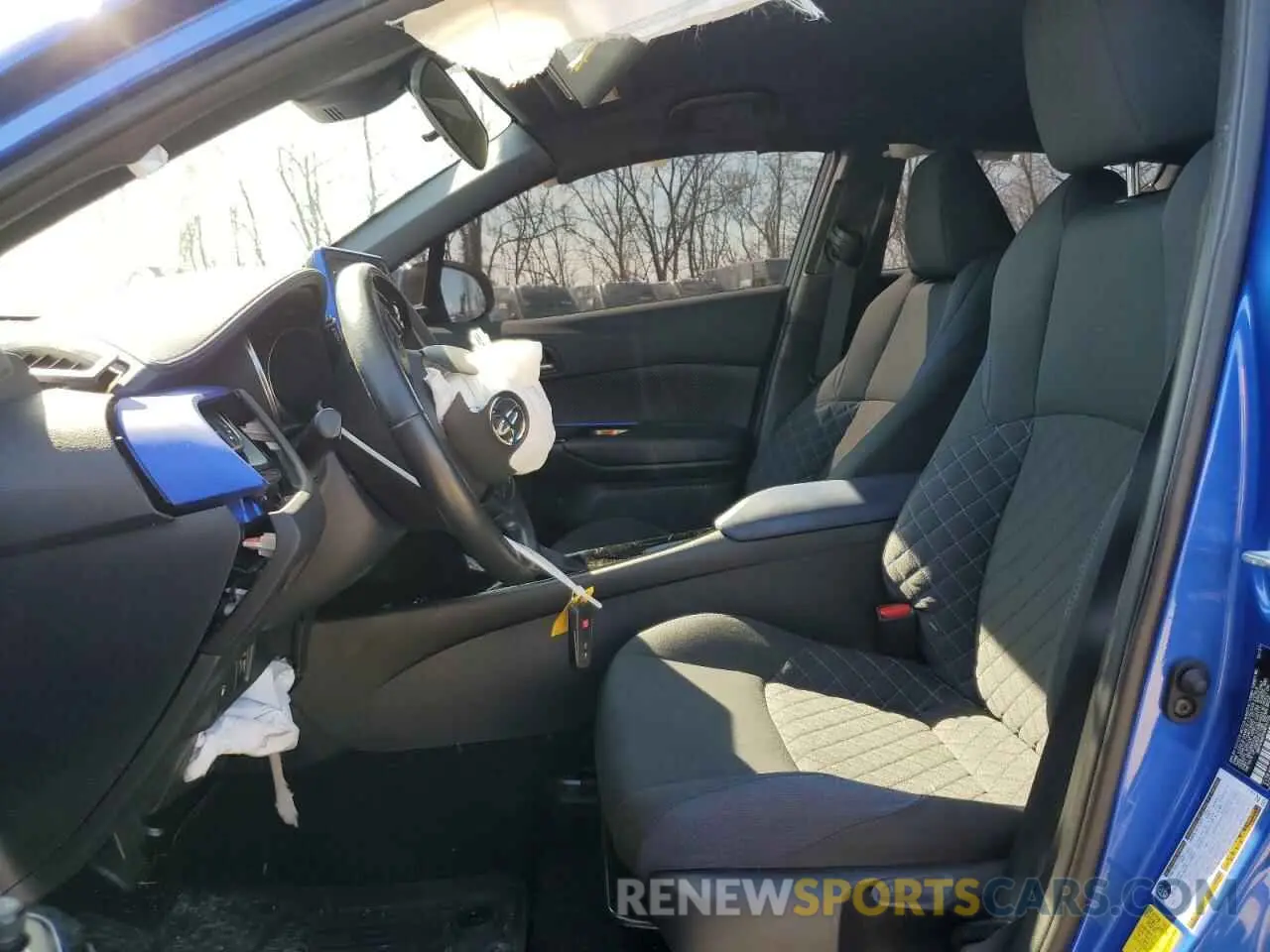 7 Photograph of a damaged car NMTKHMBX6NR141726 TOYOTA C-HR 2022