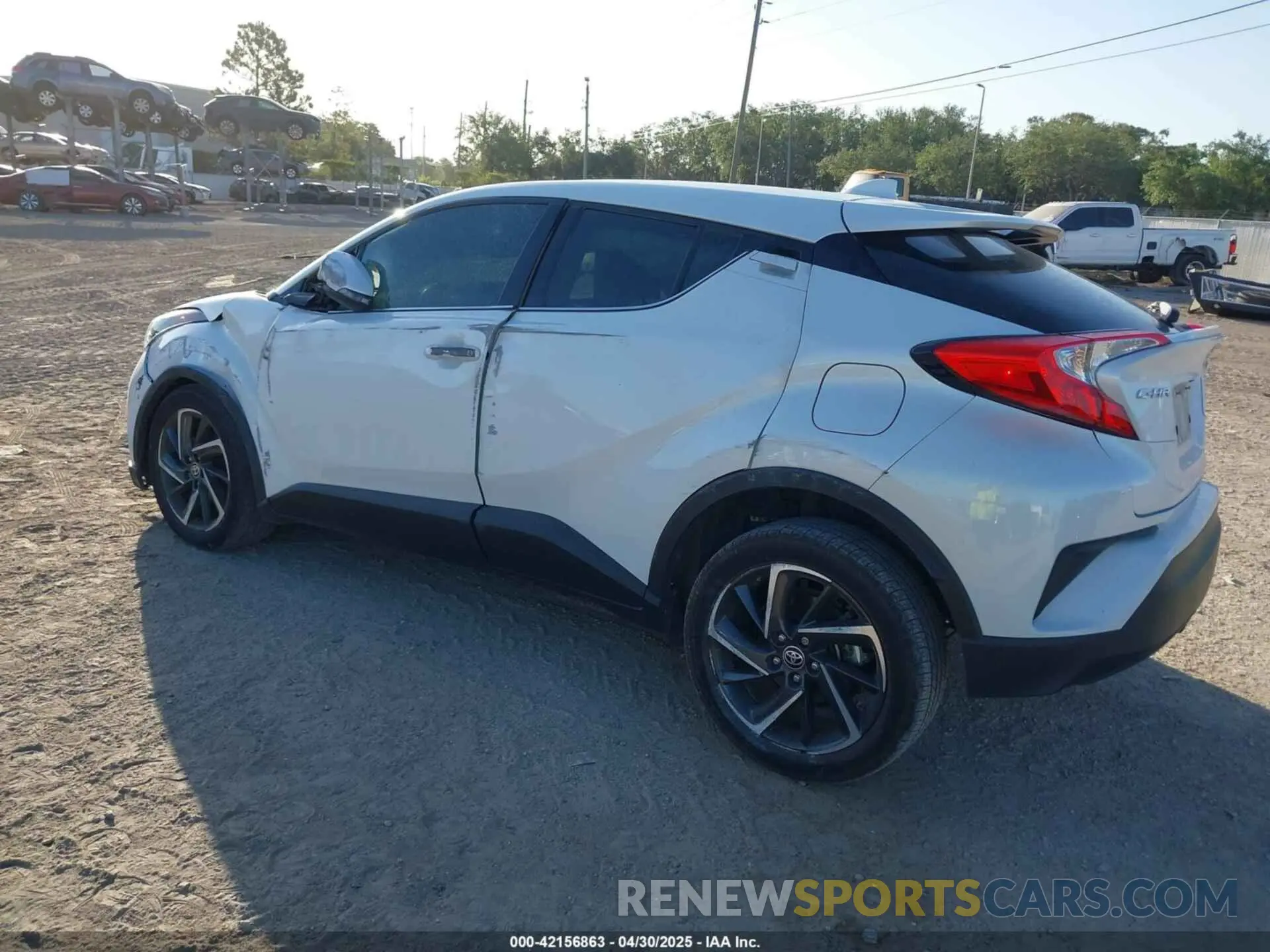 3 Photograph of a damaged car NMTKHMBX8NR145518 TOYOTA C-HR 2022