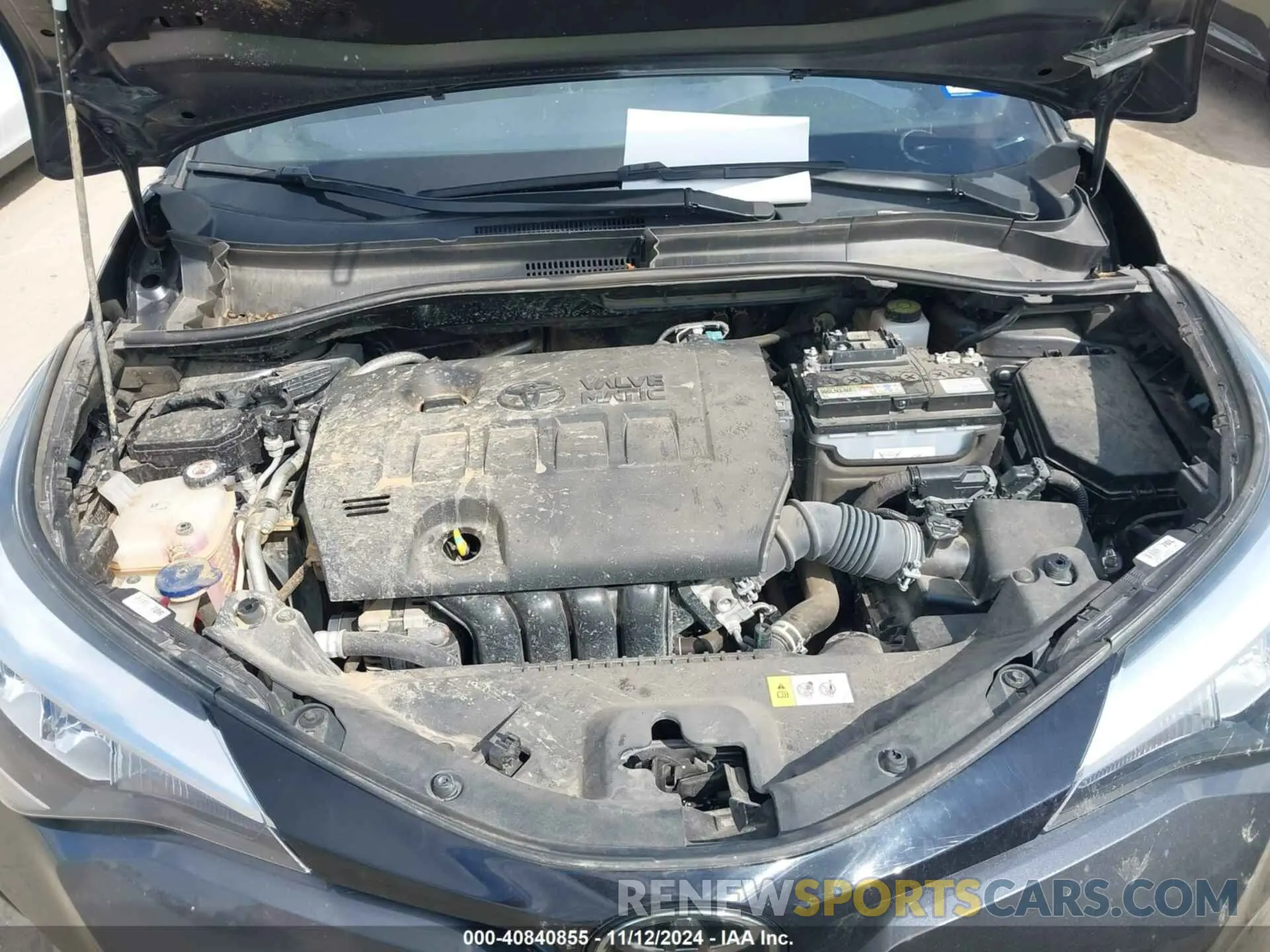 10 Photograph of a damaged car NMTKHMBX8NR146698 TOYOTA C-HR 2022