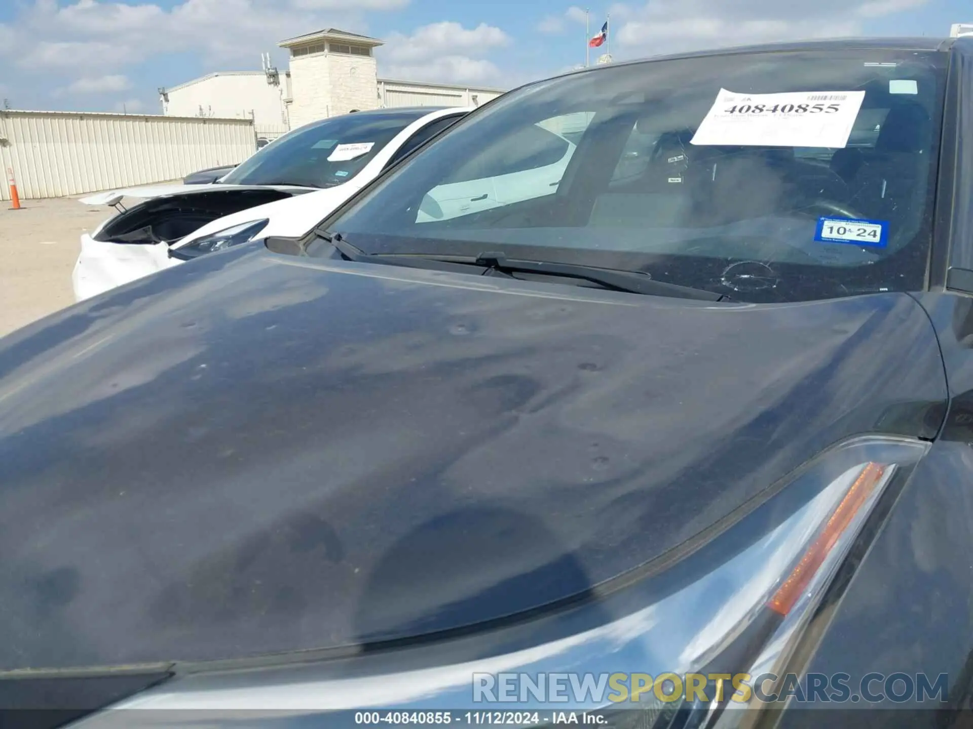 6 Photograph of a damaged car NMTKHMBX8NR146698 TOYOTA C-HR 2022