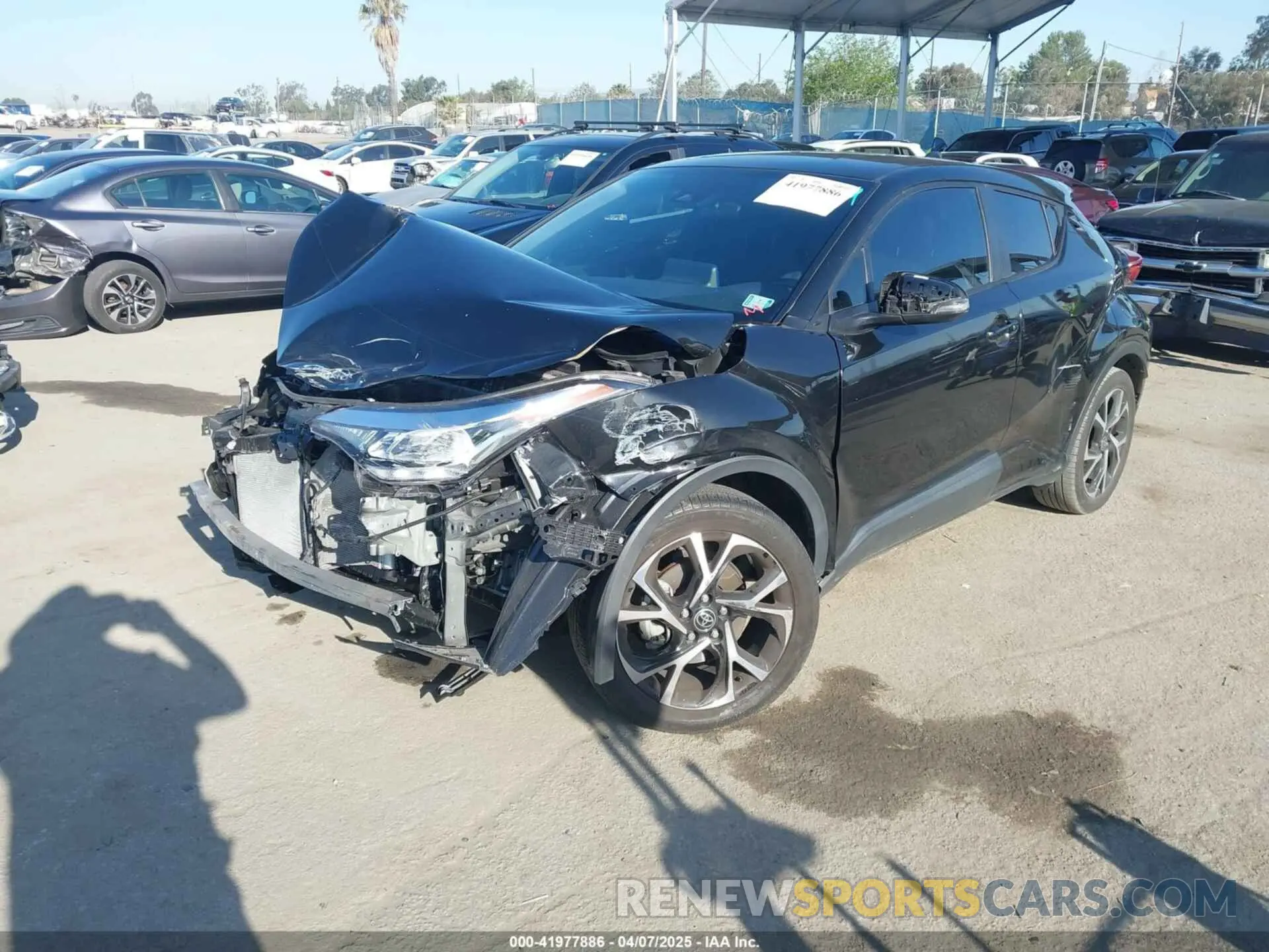 2 Photograph of a damaged car NMTKHMBX9NR141686 TOYOTA C-HR 2022