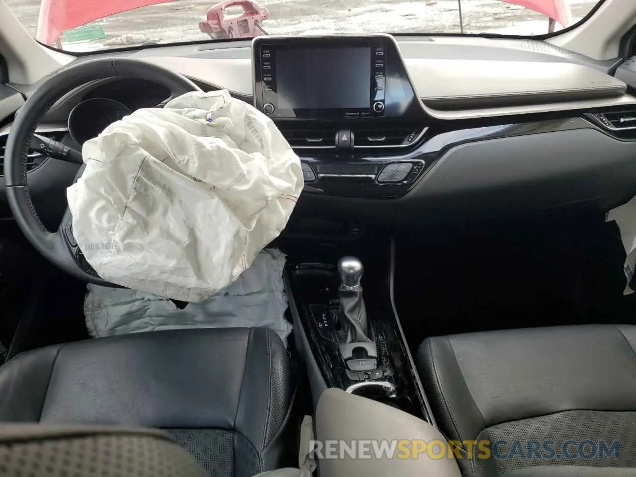 8 Photograph of a damaged car NMTKHMBXXNR144788 TOYOTA C-HR 2022