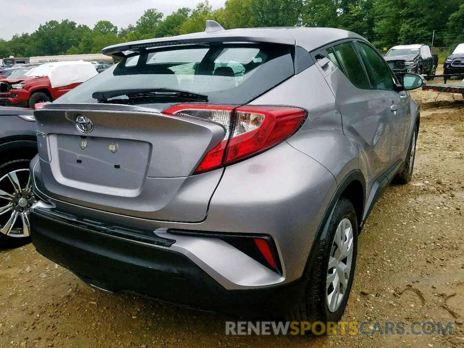 4 Photograph of a damaged car JTNKHMBX2K1024697 TOYOTA C-HR XLE 2019