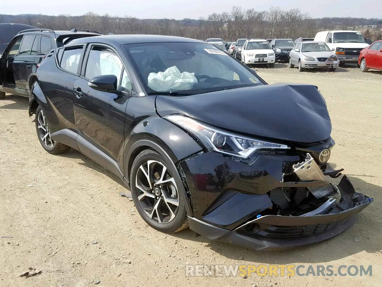 1 Photograph of a damaged car NMTKHMBX0KR068185 TOYOTA C-HR XLE 2019