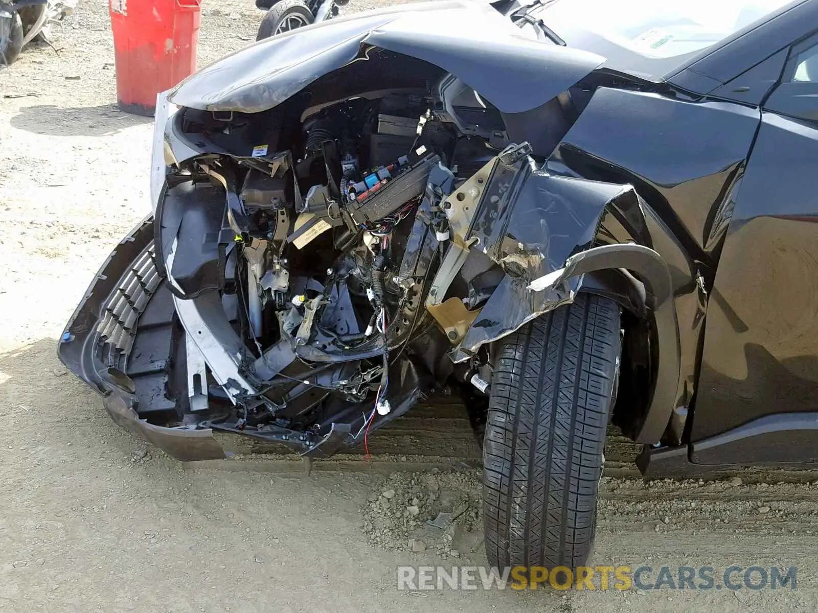 9 Photograph of a damaged car NMTKHMBX0KR068185 TOYOTA C-HR XLE 2019