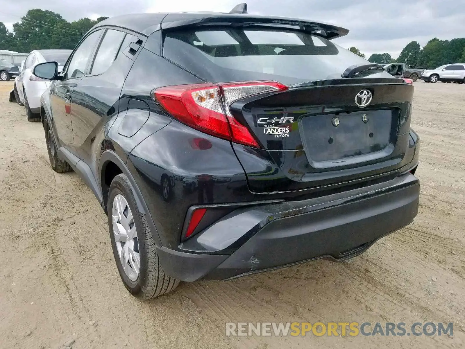 3 Photograph of a damaged car NMTKHMBX0KR079381 TOYOTA C-HR XLE 2019