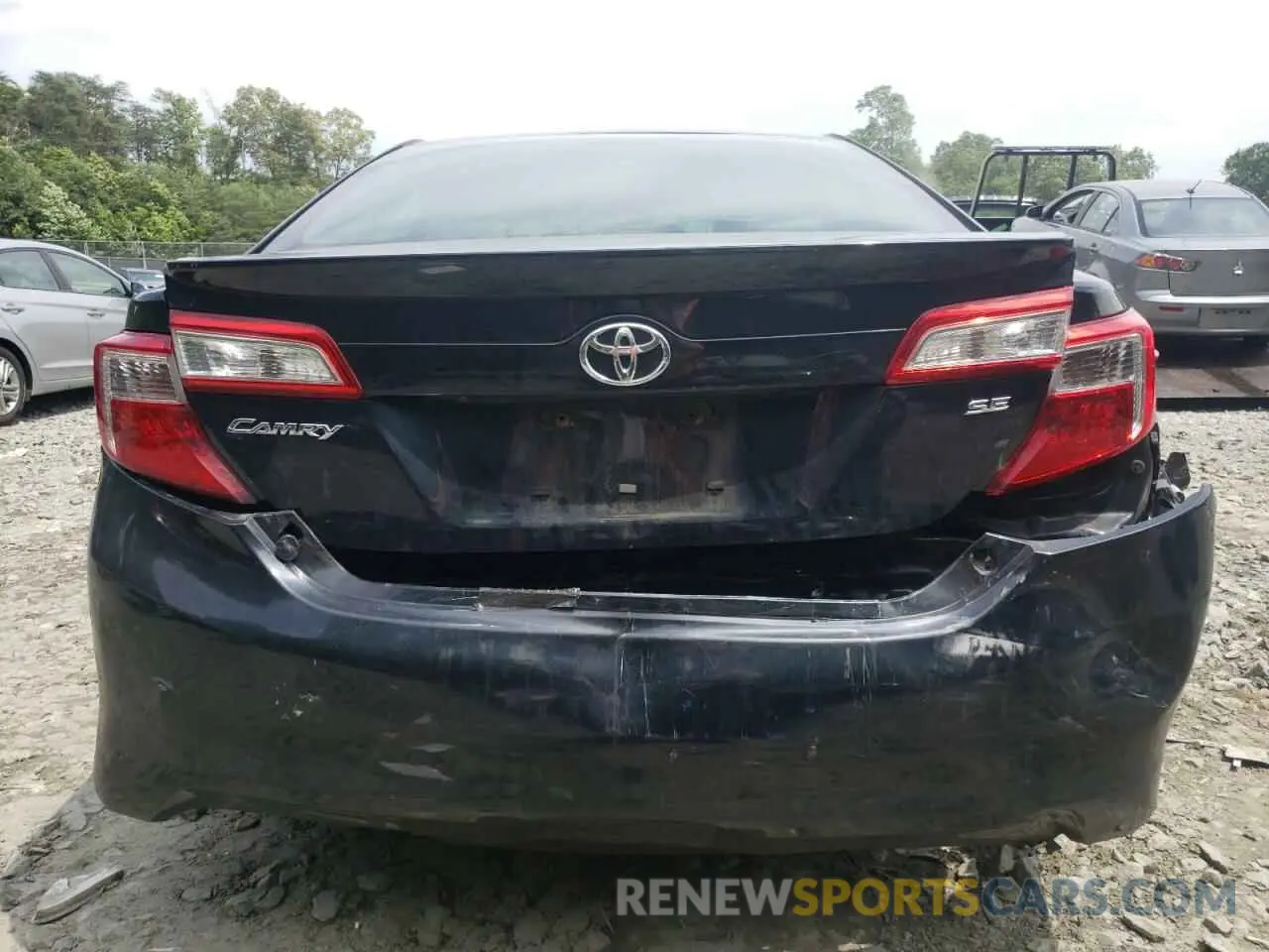 6 Photograph of a damaged car 4T1BF1FK1EU386672 TOYOTA CAMRY 2014