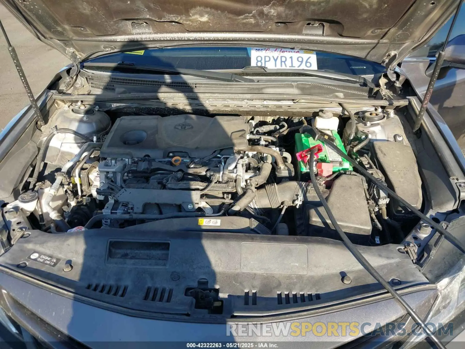 10 Photograph of a damaged car 4T1B11HK0KU161764 TOYOTA CAMRY 2019