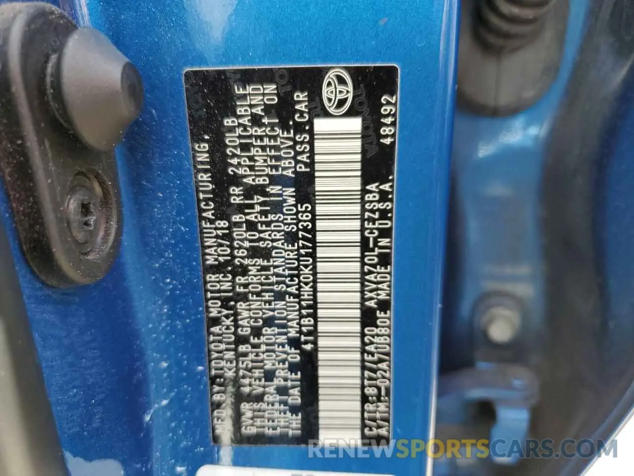 10 Photograph of a damaged car 4T1B11HK0KU177365 TOYOTA CAMRY 2019