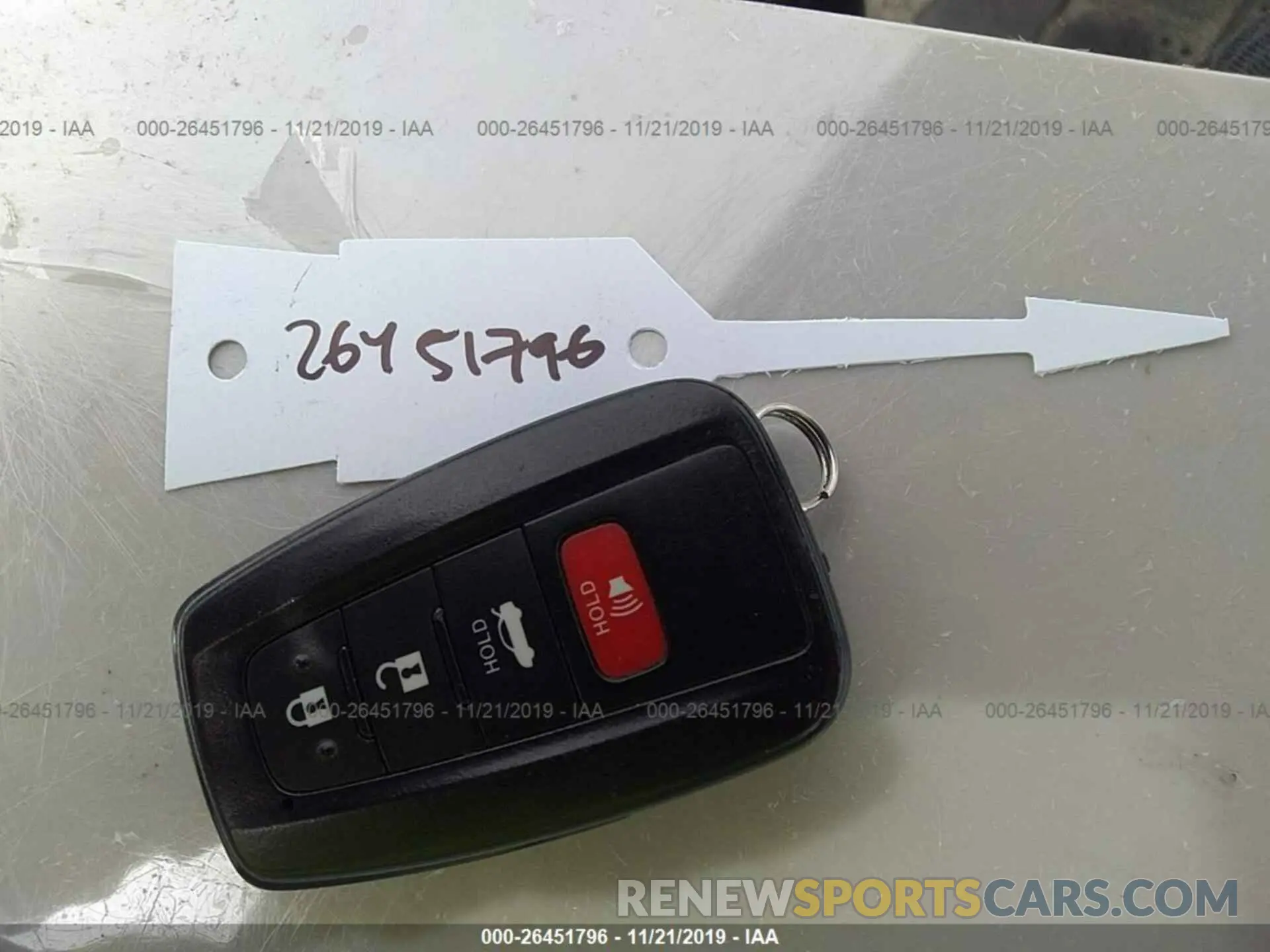 11 Photograph of a damaged car 4T1B11HK0KU180458 TOYOTA CAMRY 2019