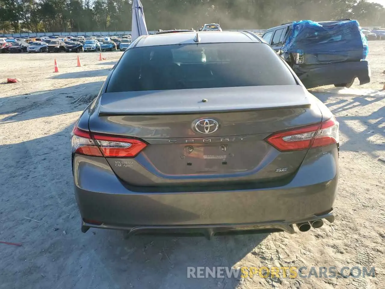 6 Фотография поврежденного автомобиля 4T1B11HK0KU184235 TOYOTA CAMRY 2019