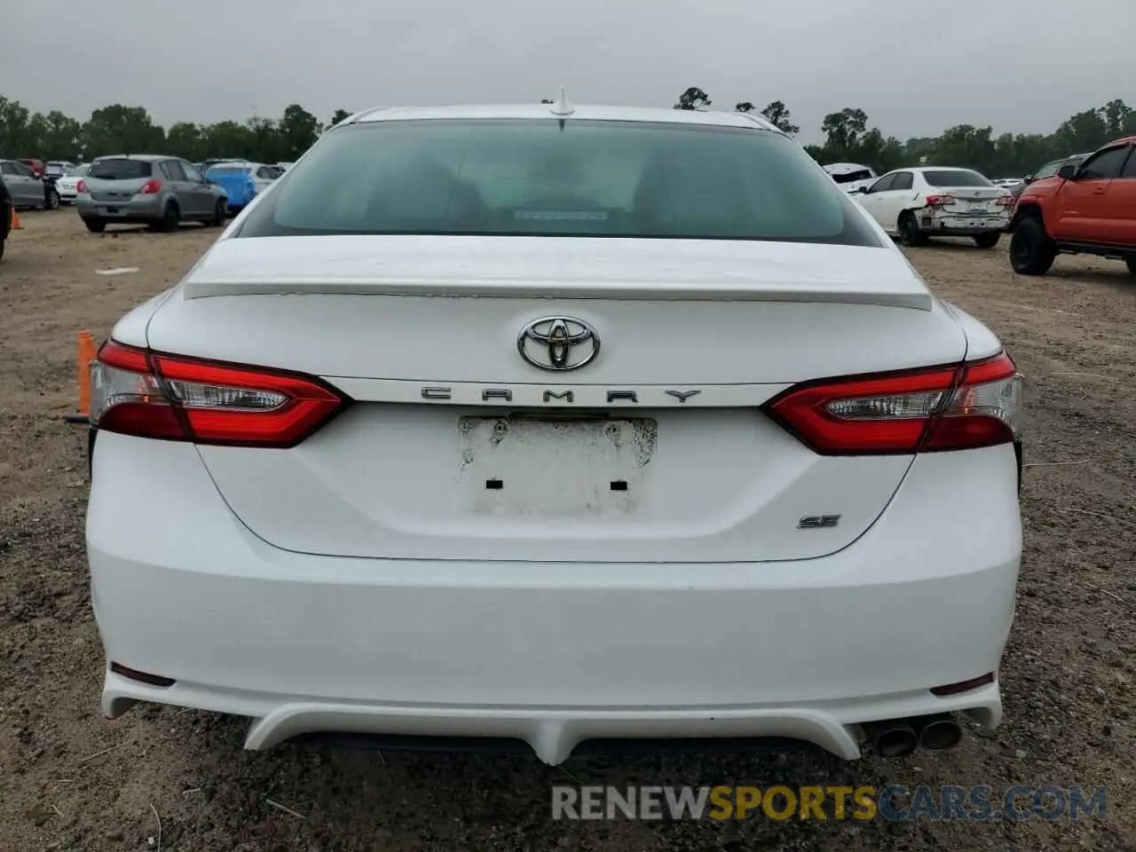6 Photograph of a damaged car 4T1B11HK0KU210543 TOYOTA CAMRY 2019