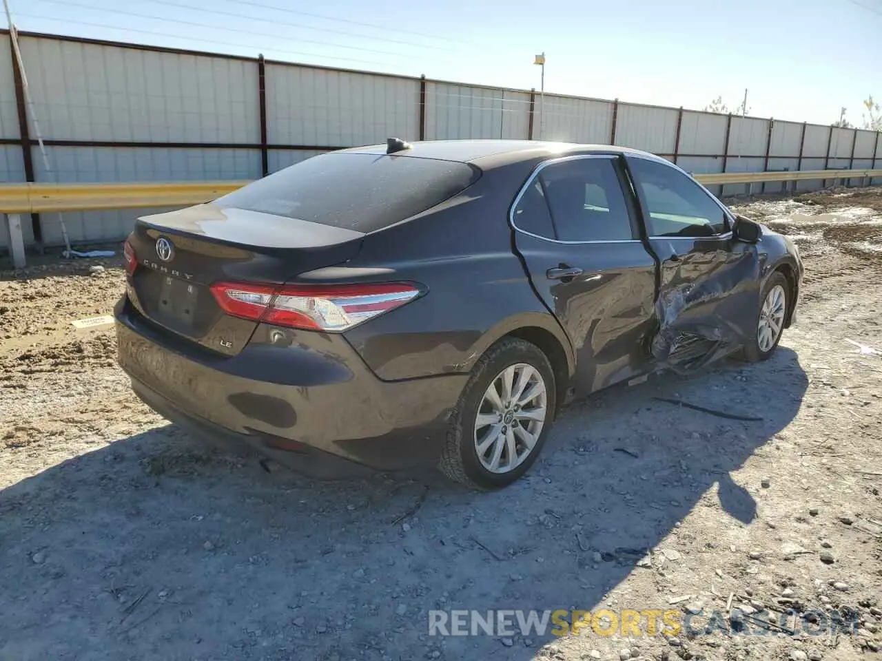 3 Photograph of a damaged car 4T1B11HK0KU227892 TOYOTA CAMRY 2019