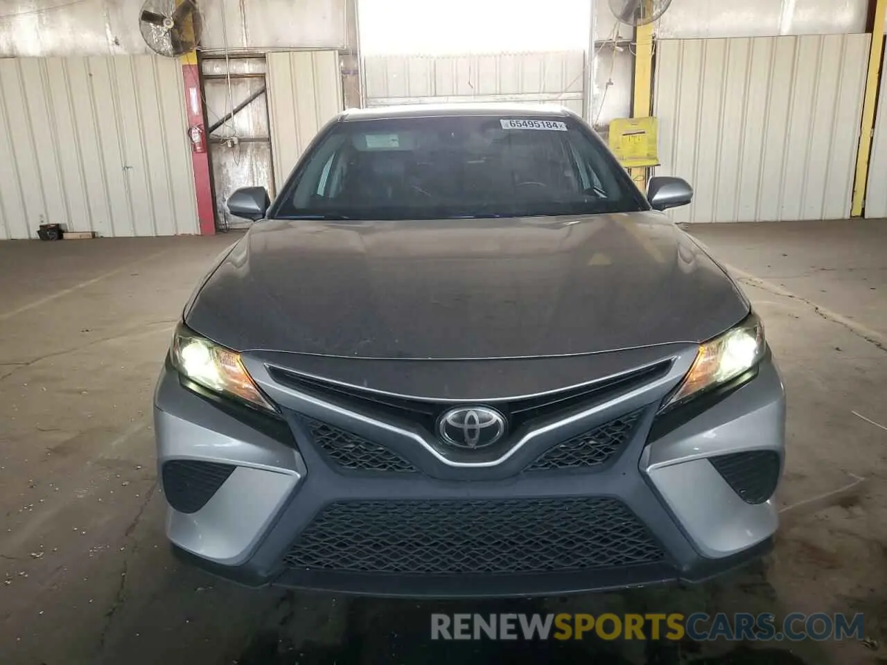 5 Фотография поврежденного автомобиля 4T1B11HK0KU228136 TOYOTA CAMRY 2019
