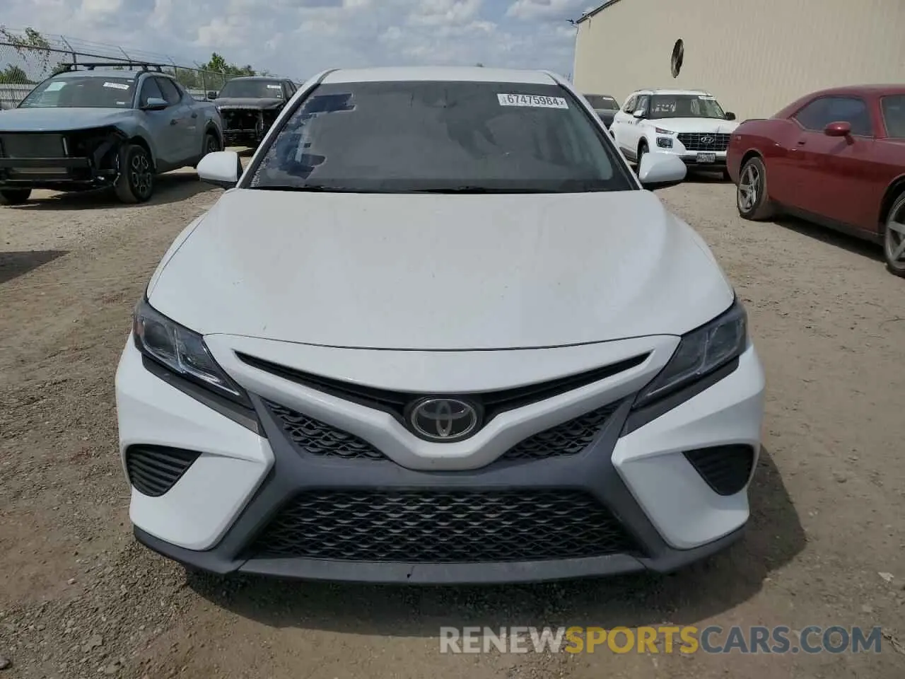5 Фотография поврежденного автомобиля 4T1B11HK0KU228542 TOYOTA CAMRY 2019