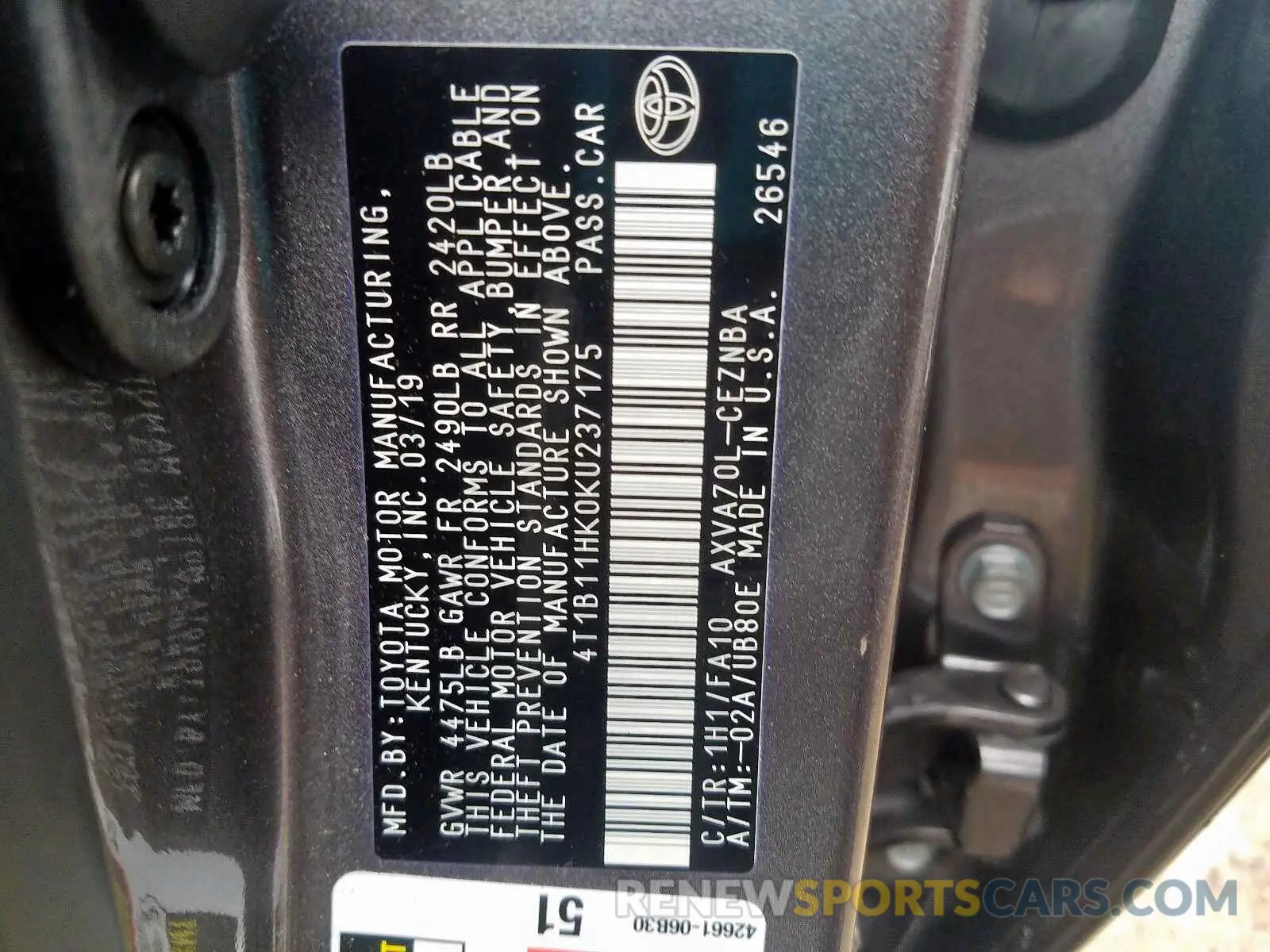 10 Photograph of a damaged car 4T1B11HK0KU237175 TOYOTA CAMRY 2019