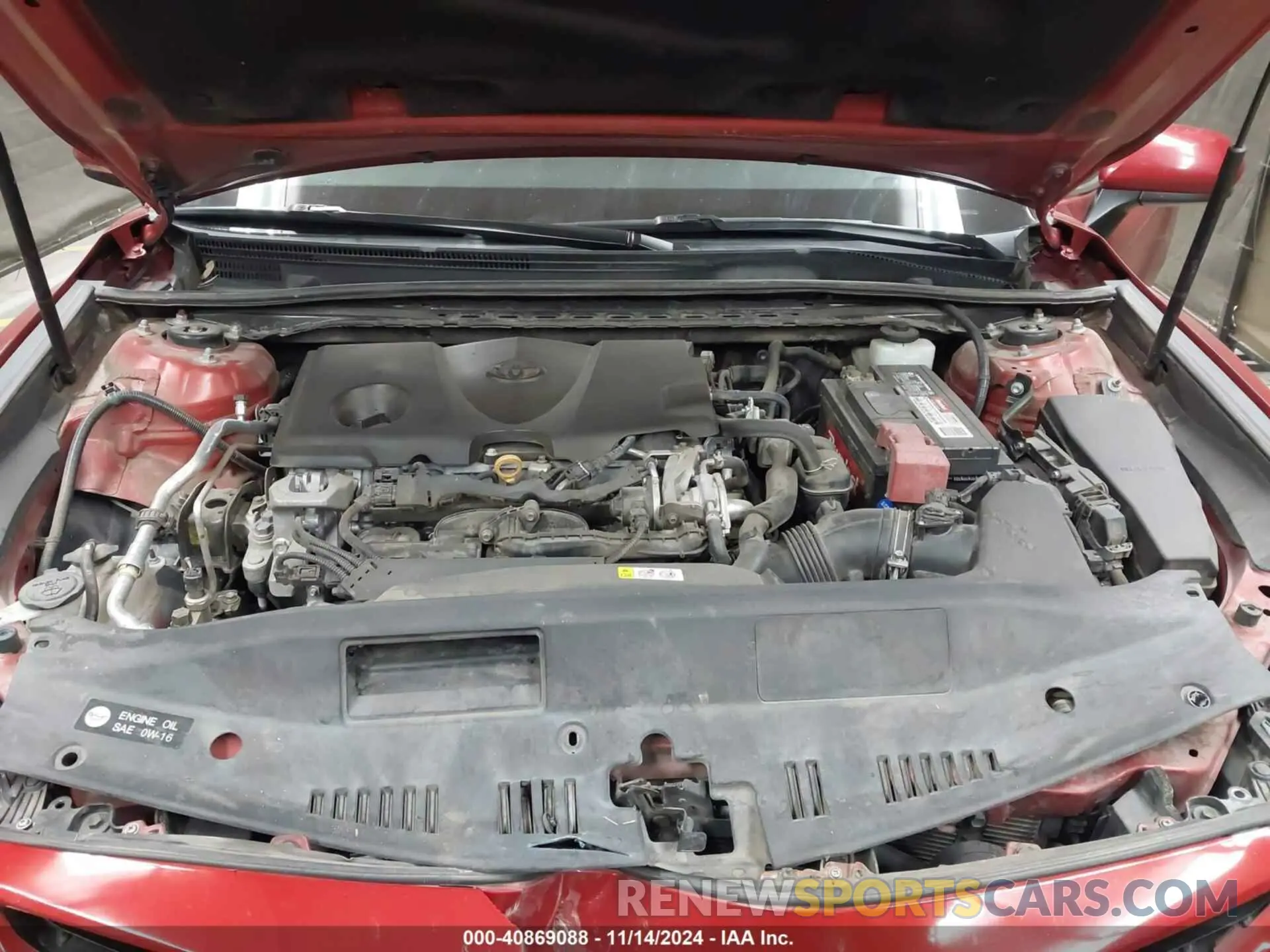 10 Photograph of a damaged car 4T1B11HK0KU240500 TOYOTA CAMRY 2019