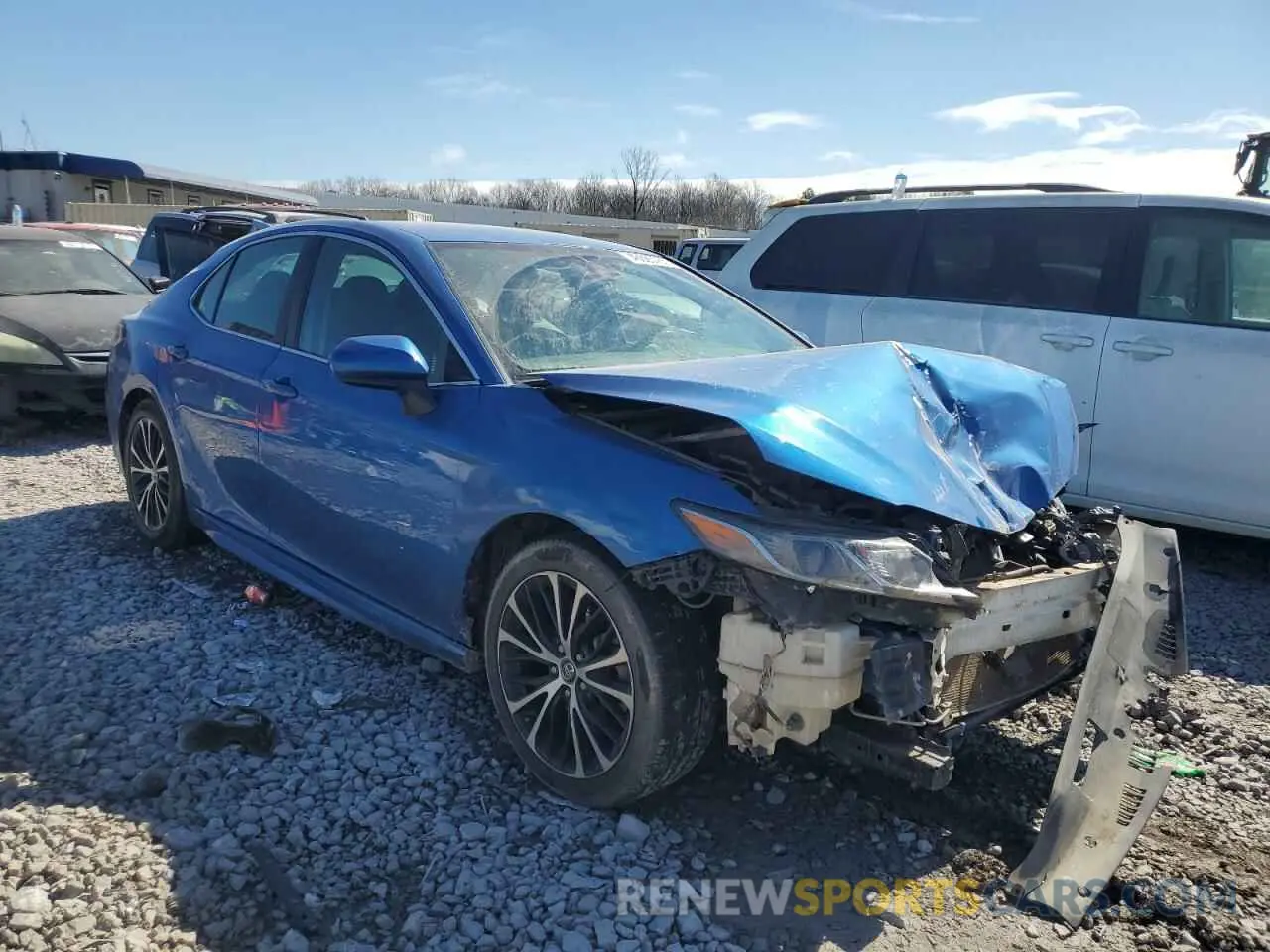 4 Photograph of a damaged car 4T1B11HK0KU242327 TOYOTA CAMRY 2019