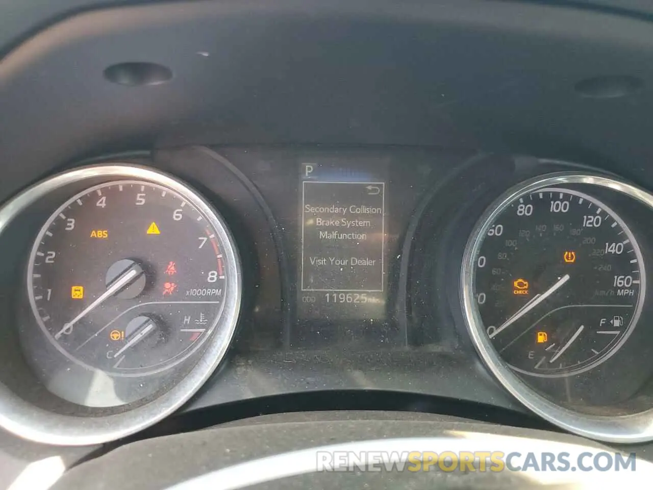 9 Photograph of a damaged car 4T1B11HK0KU242327 TOYOTA CAMRY 2019