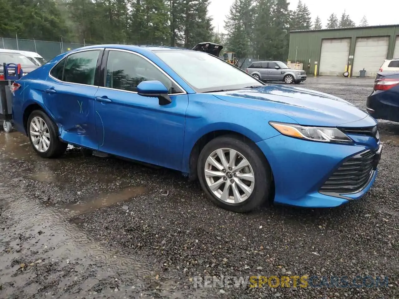 4 Photograph of a damaged car 4T1B11HK0KU247818 TOYOTA CAMRY 2019