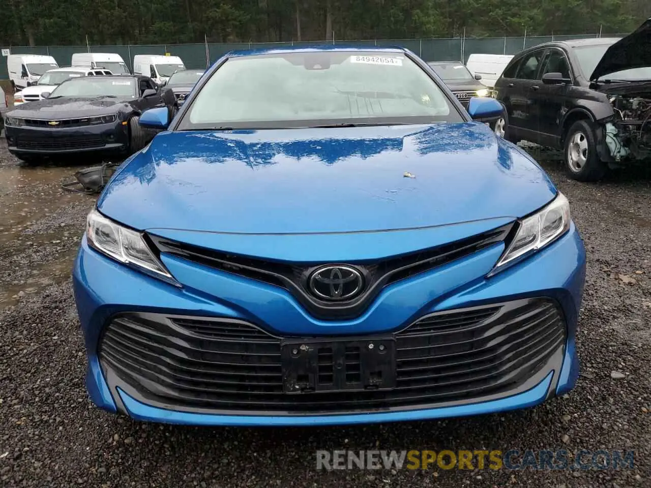 5 Photograph of a damaged car 4T1B11HK0KU247818 TOYOTA CAMRY 2019