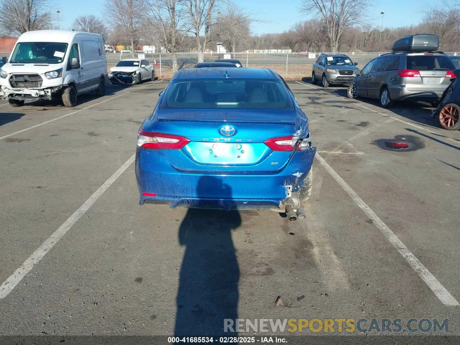 16 Фотография поврежденного автомобиля 4T1B11HK0KU257197 TOYOTA CAMRY 2019