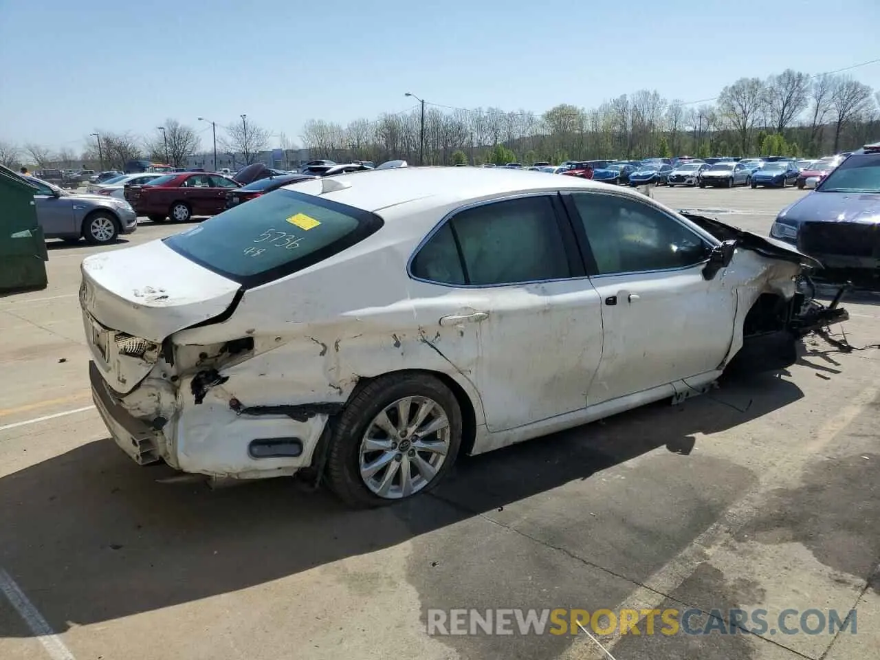 3 Photograph of a damaged car 4T1B11HK0KU265736 TOYOTA CAMRY 2019