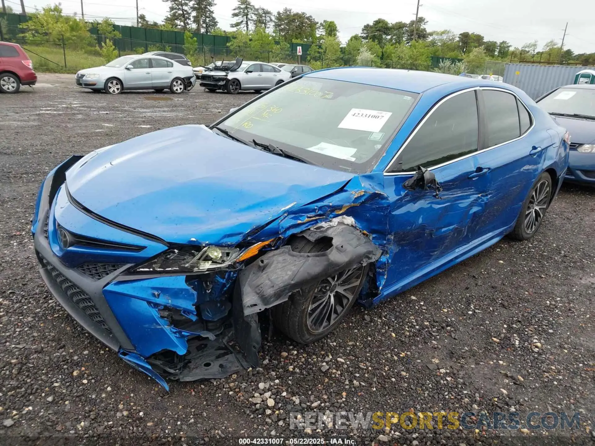 2 Photograph of a damaged car 4T1B11HK0KU278079 TOYOTA CAMRY 2019