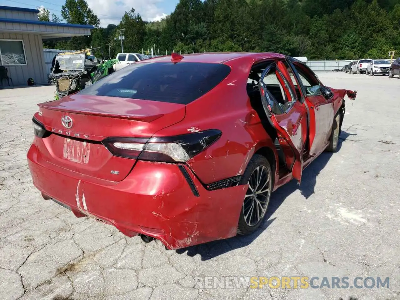 4 Фотография поврежденного автомобиля 4T1B11HK0KU282097 TOYOTA CAMRY 2019