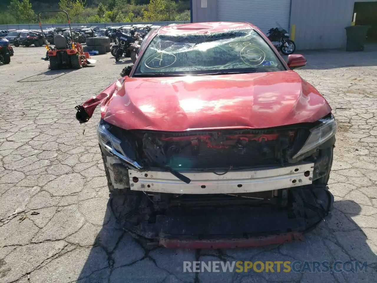 9 Фотография поврежденного автомобиля 4T1B11HK0KU282097 TOYOTA CAMRY 2019
