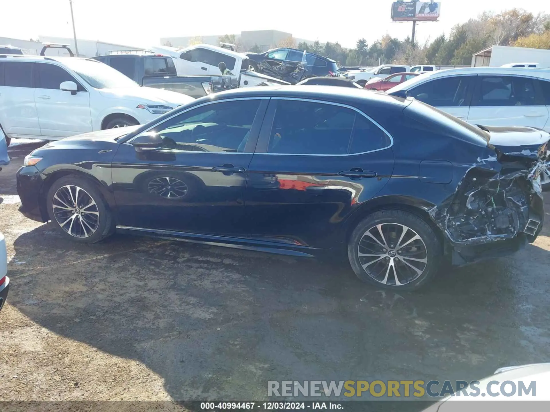 14 Фотография поврежденного автомобиля 4T1B11HK0KU282892 TOYOTA CAMRY 2019